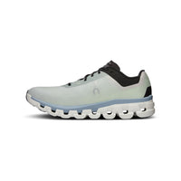 ON Cloudflow 4 running shoes in Glacier/Chambray.