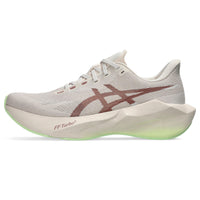 Novablast 6 Running Shoes