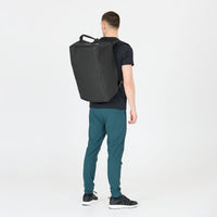 Bassett M Holdall
