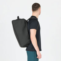 Bassett M Holdall