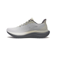 Triumph 23 Running Shoes