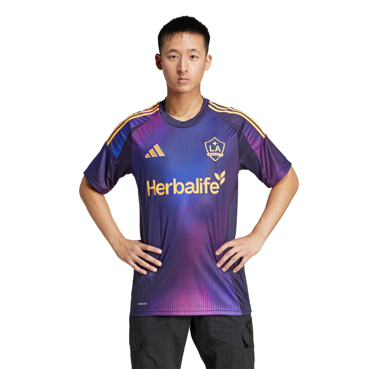 3_e985816d-ddb6-4563-b707-e8d0cd4ac379_380x@2x.jpg