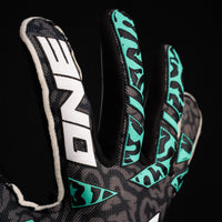 OG1 - Mentality Monster GRV Jnr GK Gloves