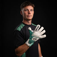 NXT Pro - Mentality Monster Hyla GK Gloves
