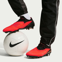 Phantom 6 Low Elite FG Football Boots