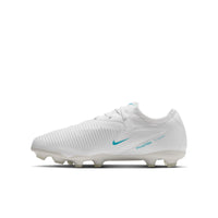 Phantom 6 Low Pro MG Jnr Football Boots