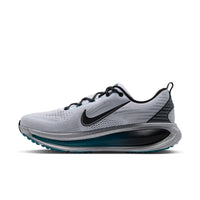 Vomero 18 Running Shoes