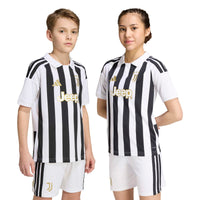 Juventus 26/27 Home Football Shirt Jnr