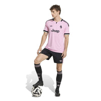 Juventus 26/27 Away Football Shorts