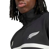 All Blacks Travel 1/4 Zip Top