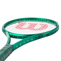 Blade 100 V10 Tennis Racket (Unstrung)