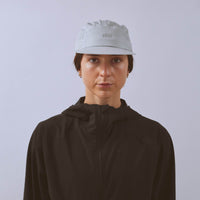 Wind Resistant Feather Racing Cap
