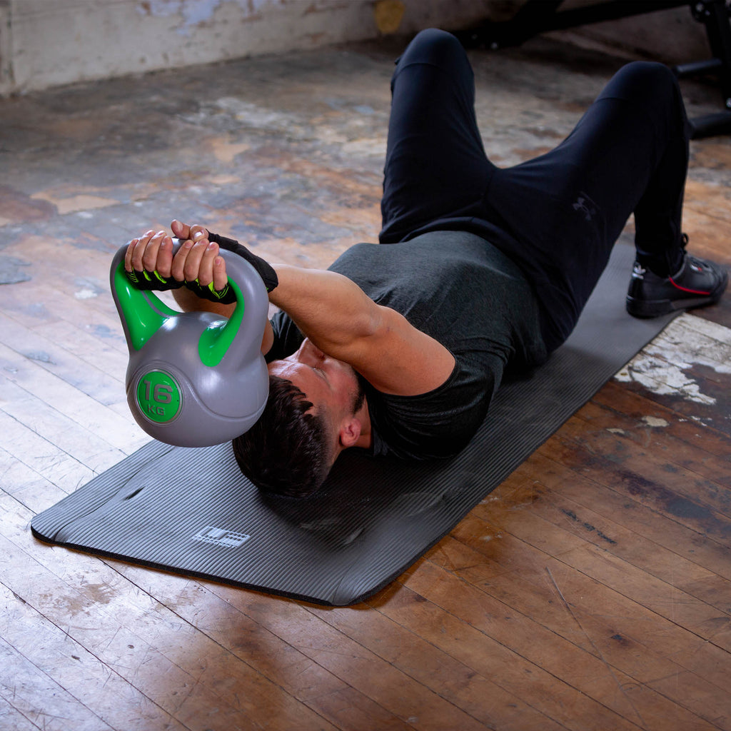Urban Fitness Kettlebell En Vinyle – Plusieurs Poids De 4 à 20 Kg, Base Antidérapante, Protège-sol