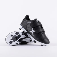 Gilbert Sidestep X15 low cut rugby boots in black.