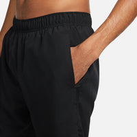 Nike Challenger 2in1, 7 inch shorts in black.